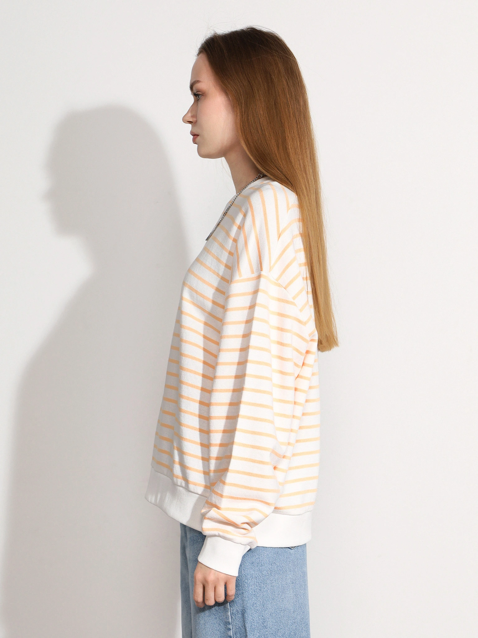 Толстовка светло-оранжевого цвета в полоску из хлопка